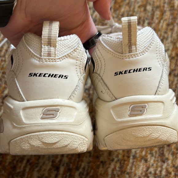 [SOLD!] Sketchers D’Lites the Original - Picture 6 of 9